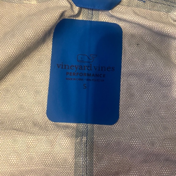 Men’s Vineyard Vine Windbreaker - Picture 2 of 3